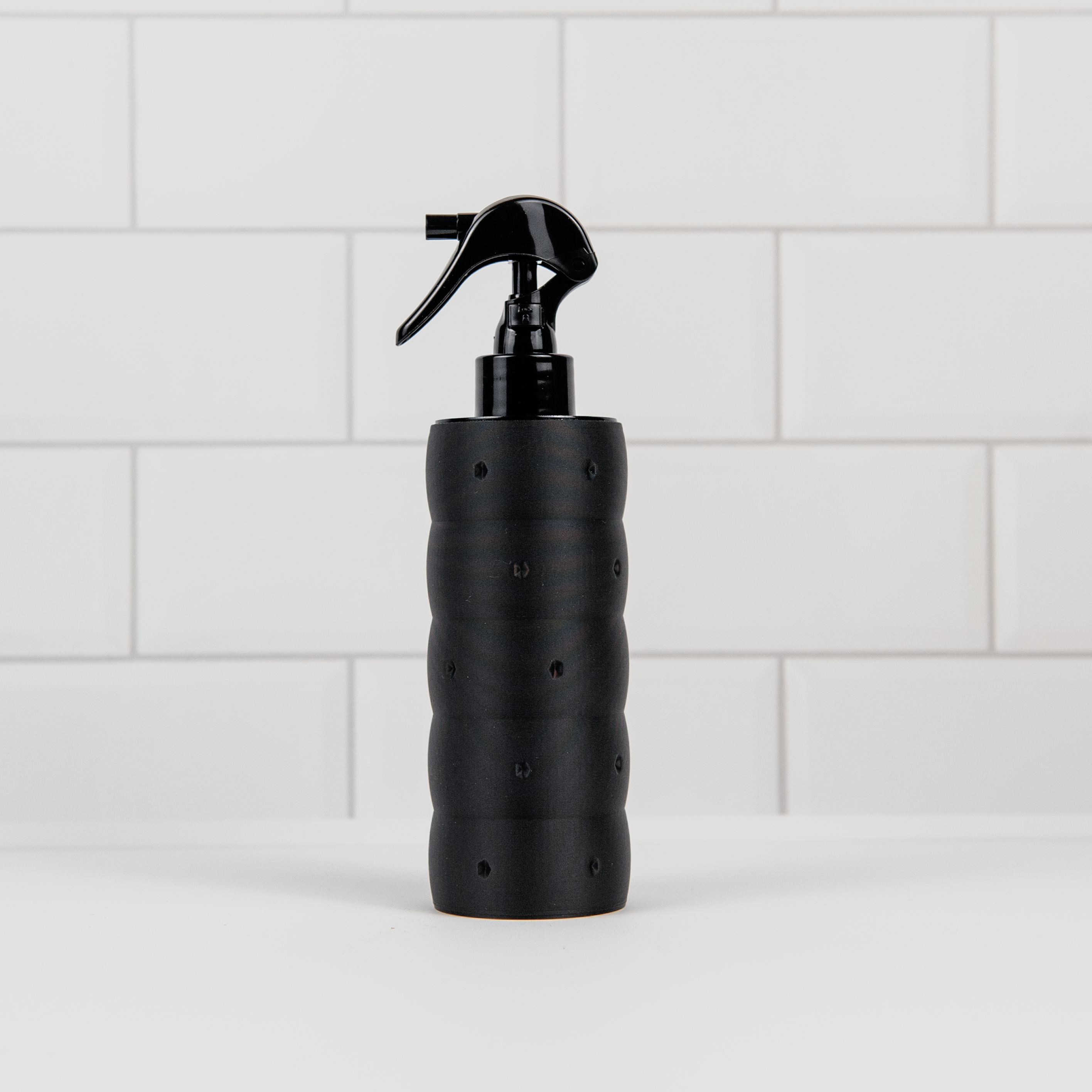 Matte Spray Bottle Modern Design – 5 oz counter top bottle (Black or Cream)